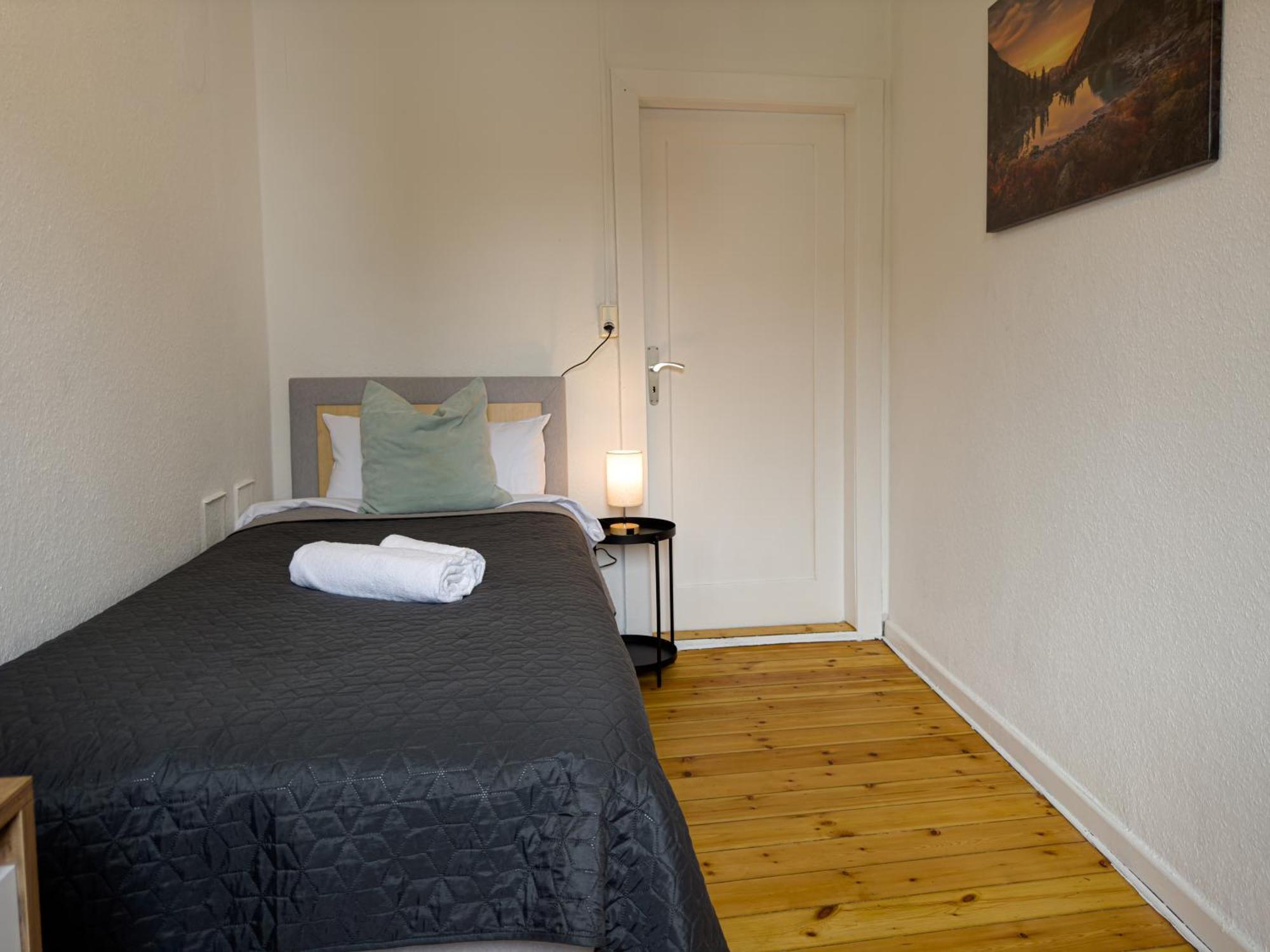 Immostay Mit Garten & Free Parking *