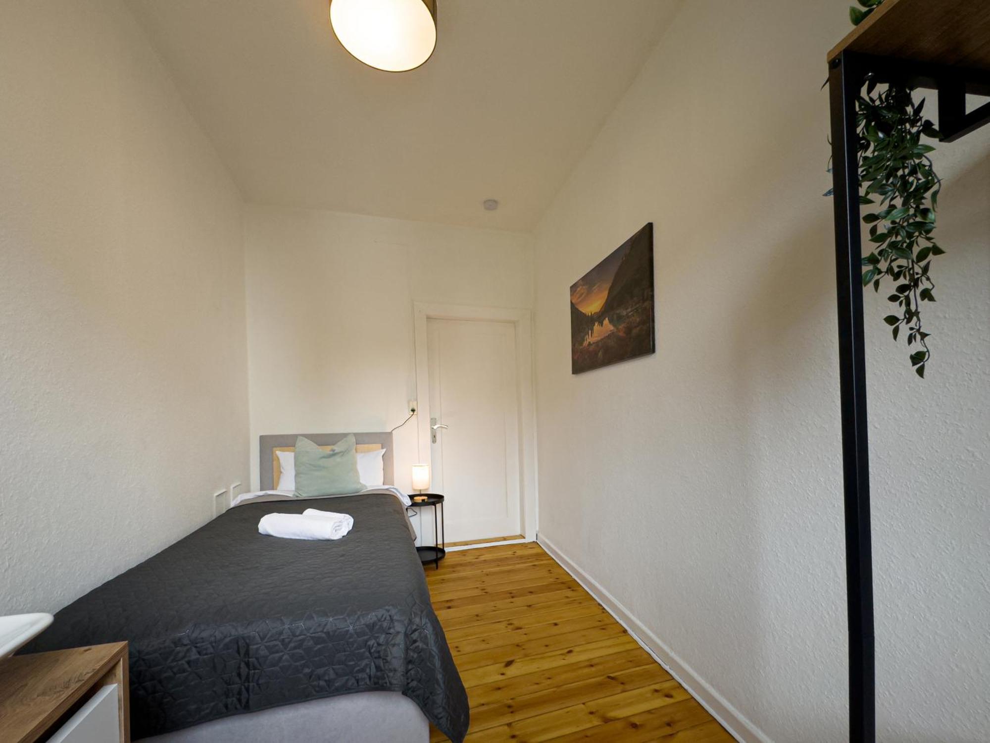 Apartment Immostay Mit Garten & Free Parking