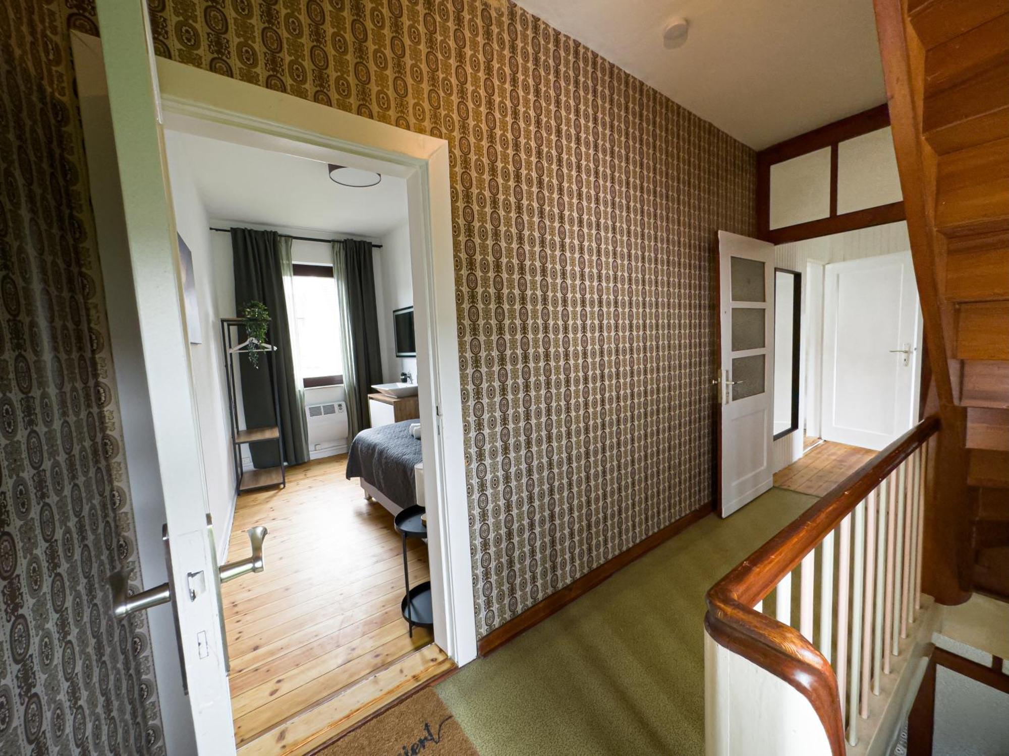 Apartment Immostay Mit Garten & Free Parking BRE